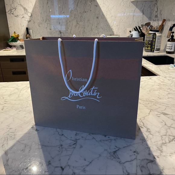 Large Original Louboutin Bag - Picture 6 of 9